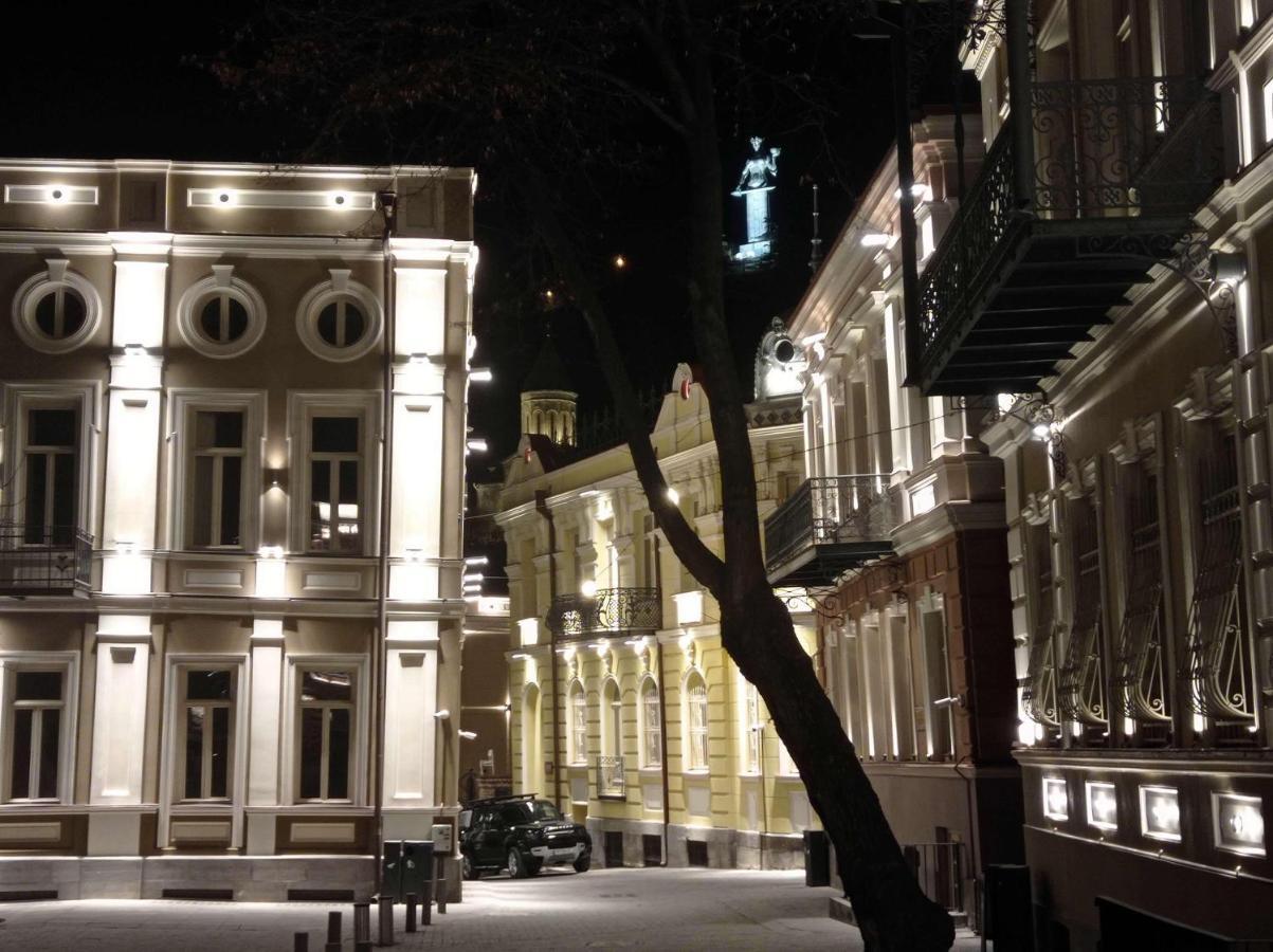 La Maison #7 Tbilisi Bagian luar foto