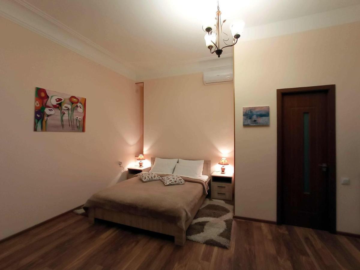 La Maison #7 Tbilisi Bagian luar foto